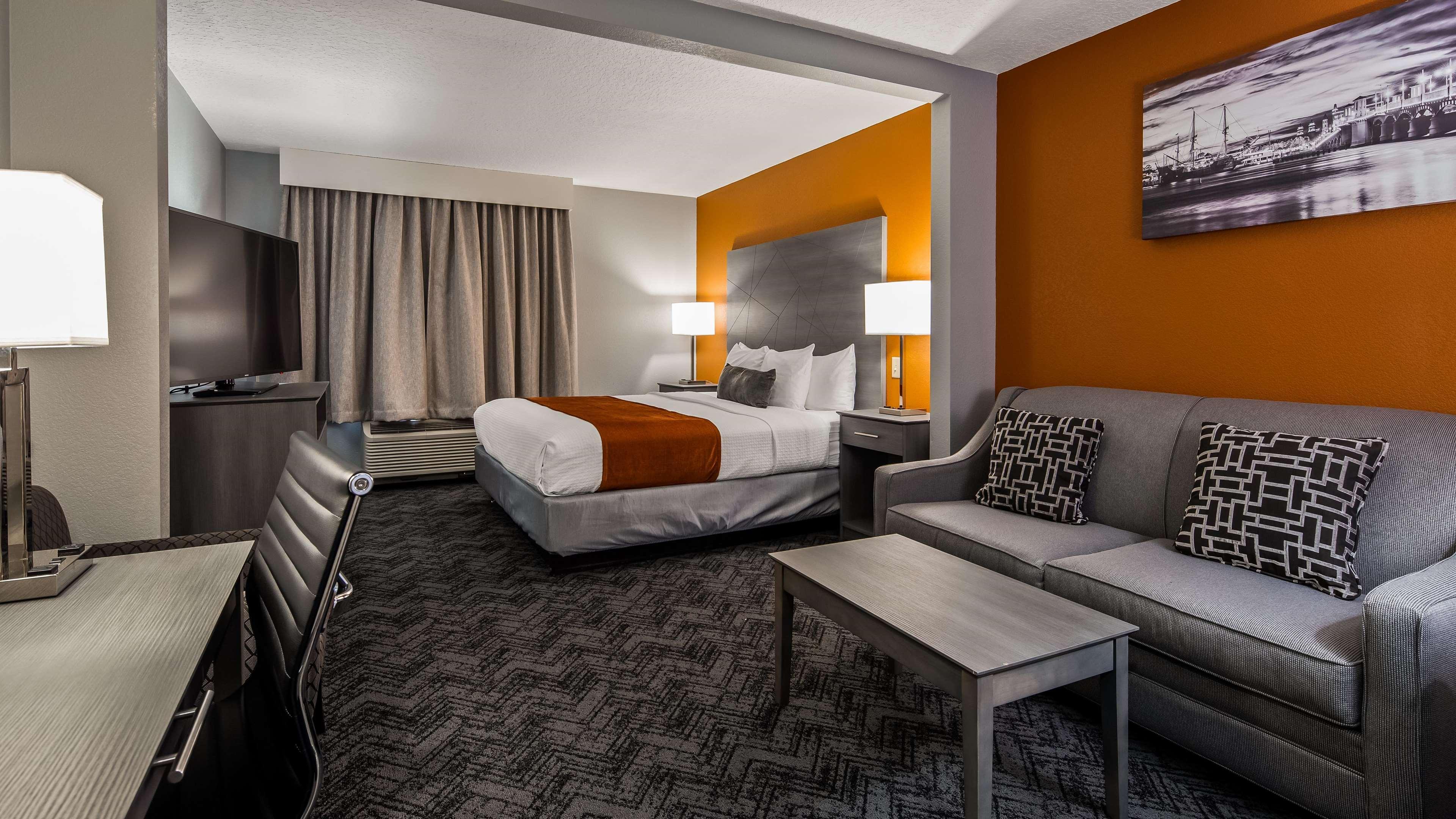 Best Western Plus New Caney Inn & Suites Esterno foto