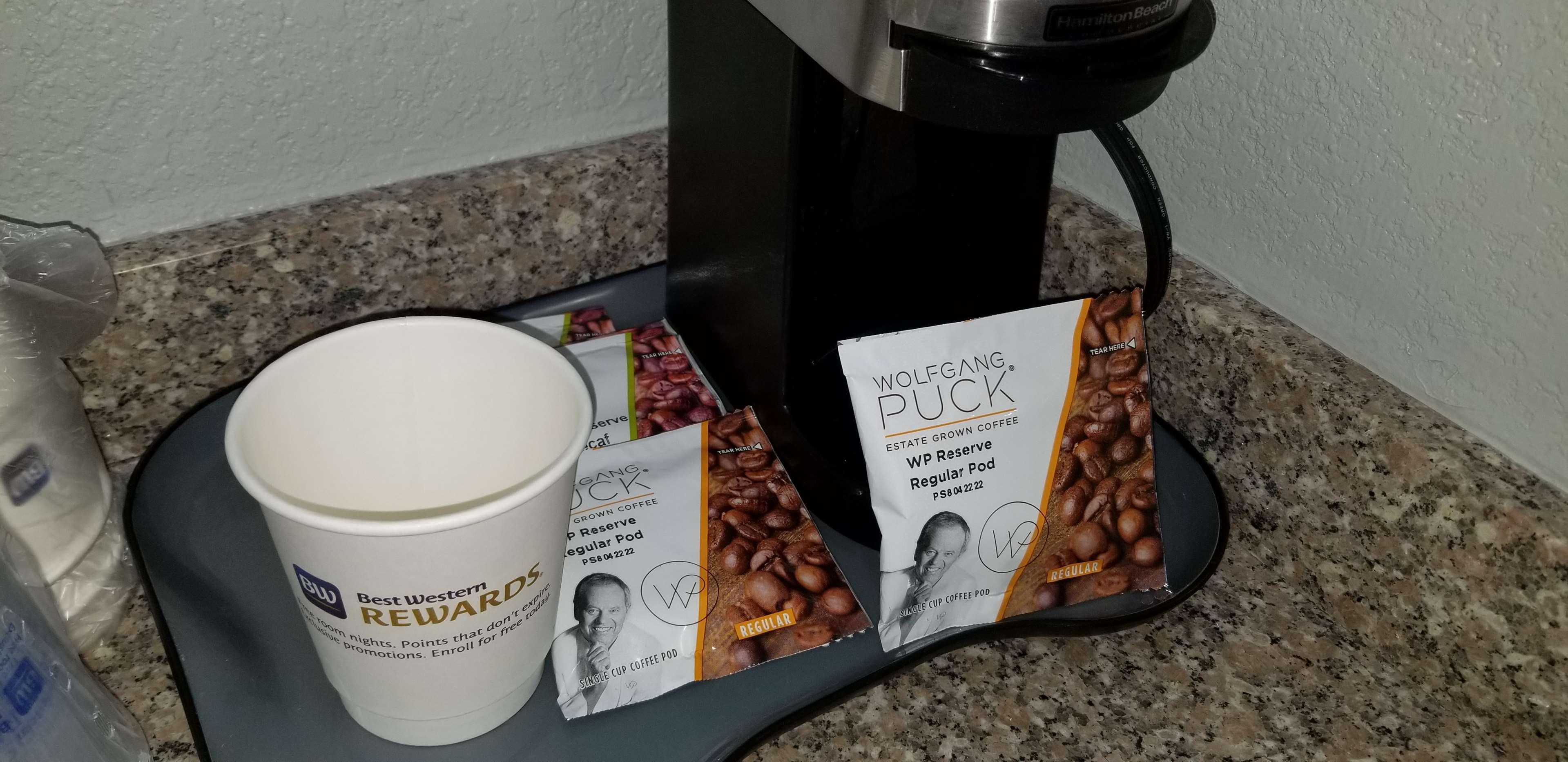 Best Western Plus New Caney Inn & Suites Esterno foto