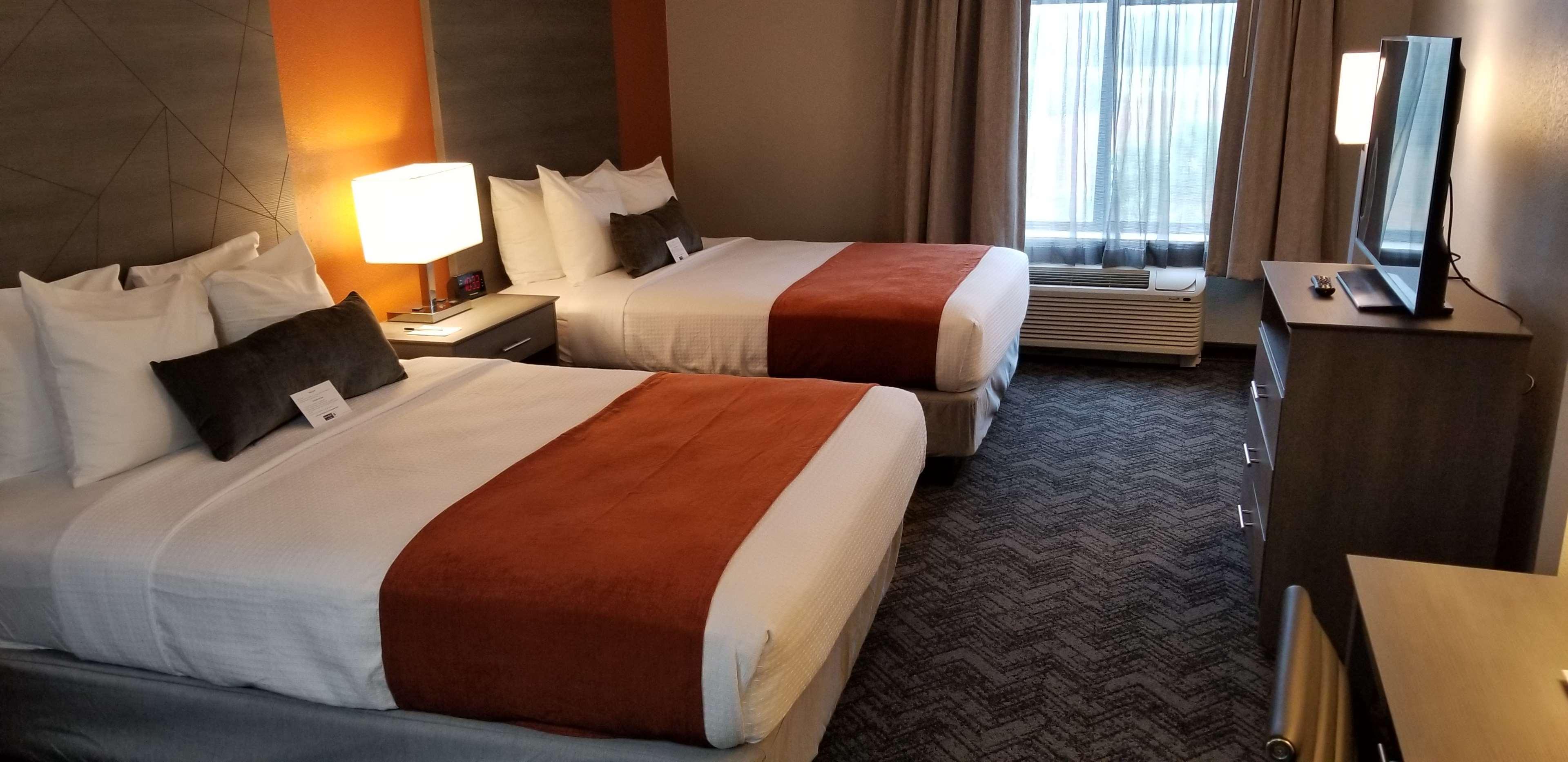 Best Western Plus New Caney Inn & Suites Esterno foto